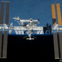 ロシアのISS撤退「正式通達ない」 NASA