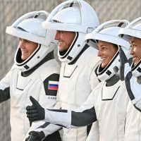 若田さん、米宇宙船でISSへ ロシア飛行士も搭乗
