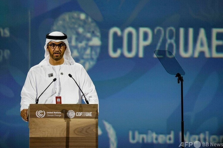 国連気候変動枠組み条約第28回締約国会議（COP28）のスルタン・ジャベル議長。アラブ首長国連邦ドバイで（2023年12月1日撮影）。(c)Ludovic MARIN : AFP