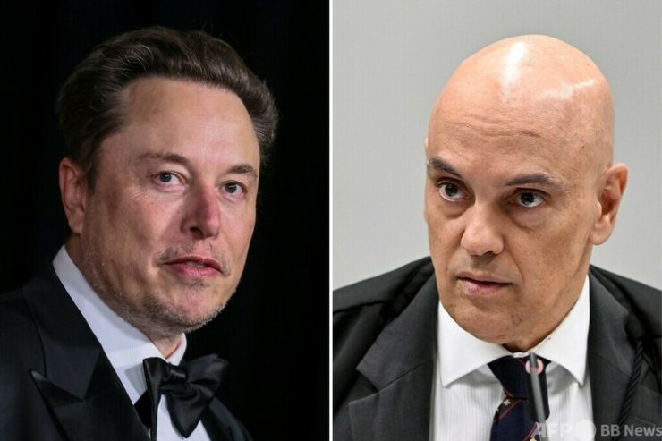 実業家でX（旧ツイッター）のオーナーでもあるイーロン・マスク氏（左）とブラジル最高裁判所のアレシャンドレ・ジモラエス判事（2024年8月29日作成）。(c)ETIENNE LAURENT and EVARISTO SA / AFP