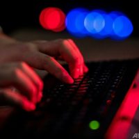 ミャンマー、インターネット自由度最低 中国と同程度 国際ランキング