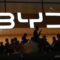 中国EV大手BYD、自社の運転支援システムにディープシーク統合へ