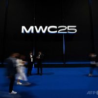 世界最大の通信見本市「MWC」 AIと貿易摩擦が焦点に