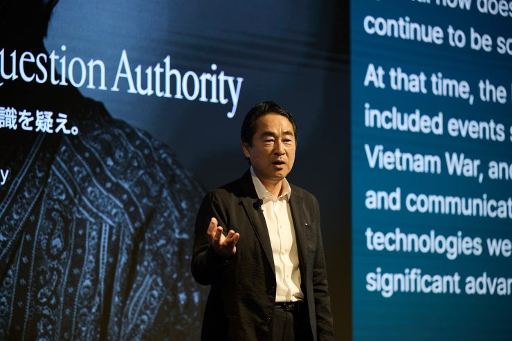 開会の挨拶を行う林郁 デジタルガレージ代表取締役兼社長執行役員グループCEO