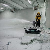 雪の降らない深センから　全自動雪かきロボットで世界一のスタートアップが登場