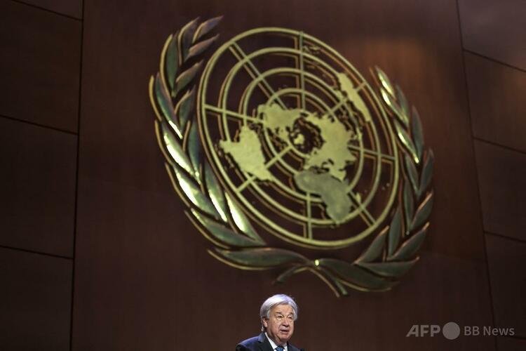 国連（UN）のアントニオ・グテレス事務総長。スイス・ジュネーブで（2025年10月22日撮影）。（c）Fabrice COFFRINI:AFP