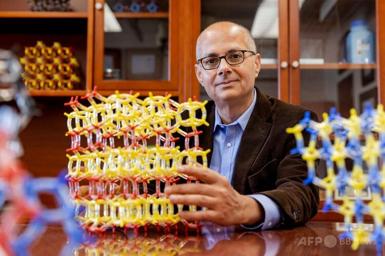 2025年ノーベル化学賞を受賞した米カリフォルニア大学バークレー校のオマール・M・ヤギ氏（2022年9月30日撮影、2025年10月8日提供）。（c）Brittany Hosea-Small / University of California, Berkeley / AF