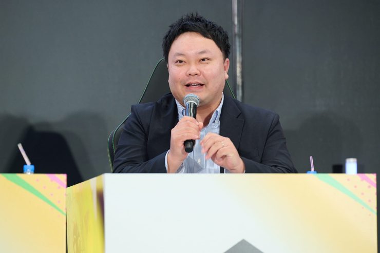 登壇中の若狭氏