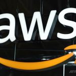 アマゾン・ウェブ・サービス（AWS）のロゴ（2023年1月31日撮影）。(c)Pau BARRENA:AFP
