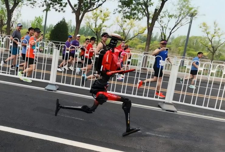 人間を上回るタイムで優勝した機体