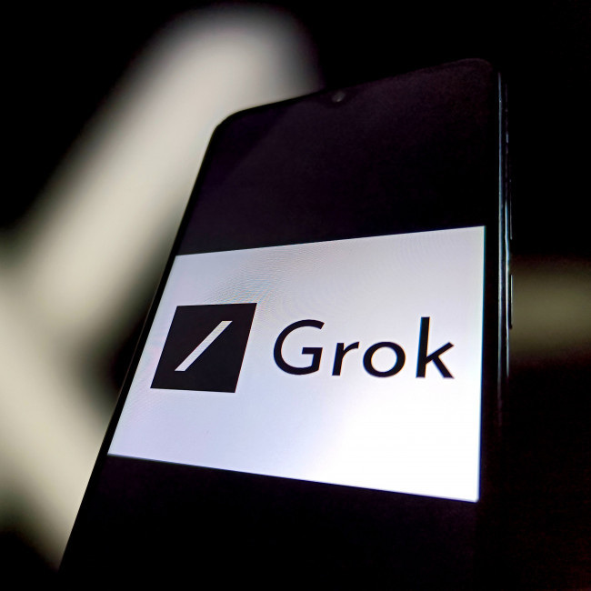 Grok　