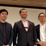 菅原氏（中央）DGDV渡辺（左）眞田（右）