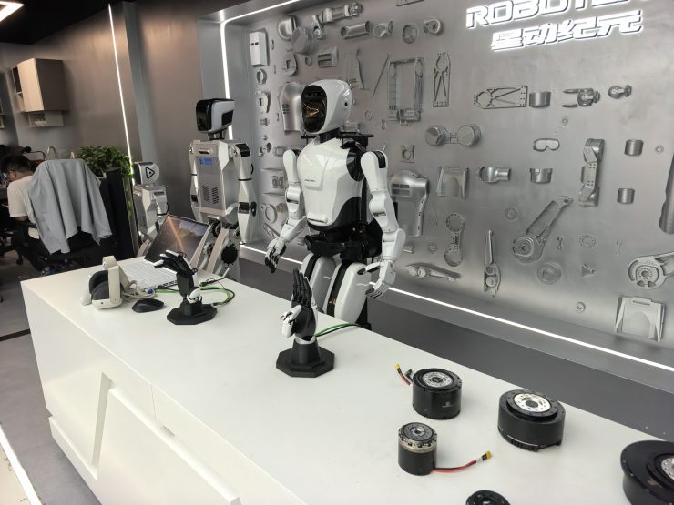 注目されるスタートアップ、ロボテラ（ROBOTERA、星動紀元）の本社ショールーム