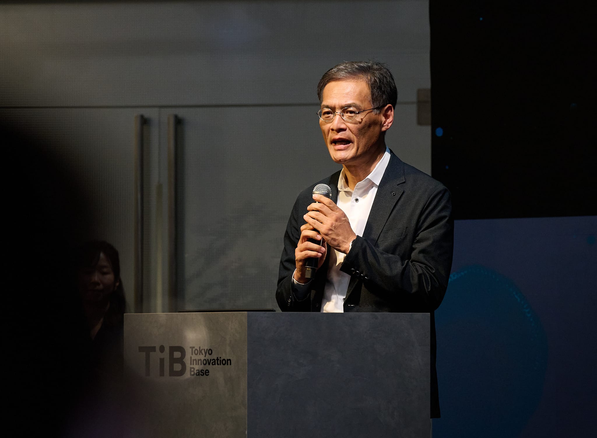 「バイオAIサミット2026」に登壇したアイパークインスティチュート株式会社 代表取締役社長の藤本利夫氏