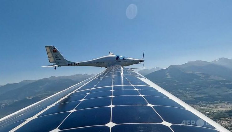 スイス南西部のシオン空港から飛び立ったソーラーストラトス（2025年8月8日撮影・提供）。（c）AFP PHOTO : SOLARSTRATOS :RAPHAEL DOMJAN