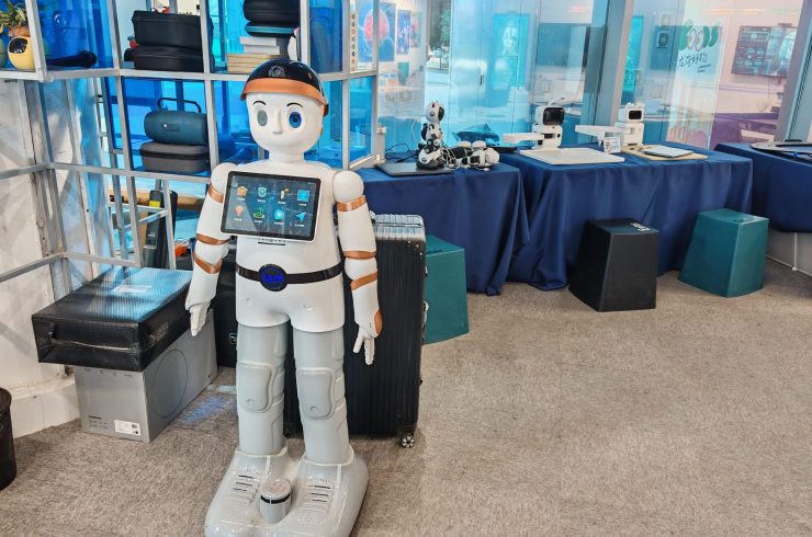 深センのロボット6Sショップの展示