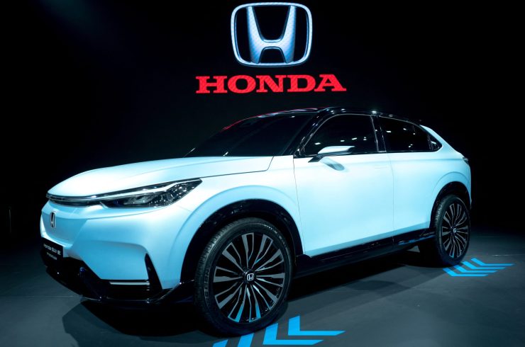 タイ・バンコクで開催された展示会で紹介されたホンダのEV。2022年11月30日撮影。REUTERS/Athit Perawongmetha